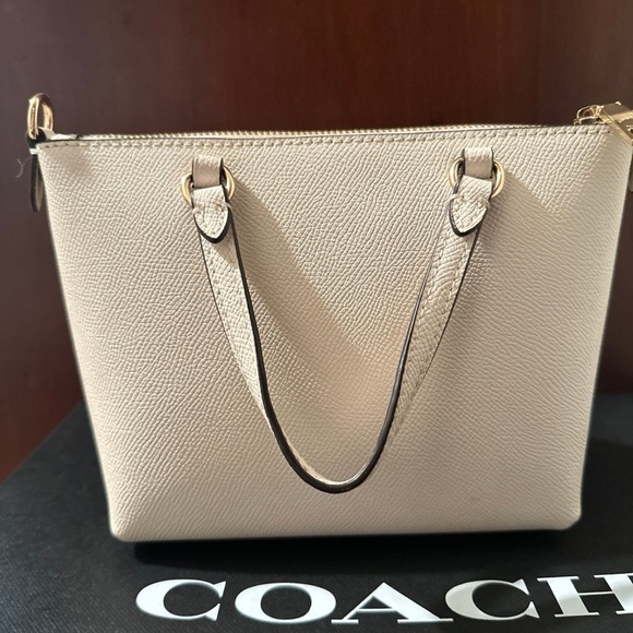 Small coach bag - Picture 2 of 3